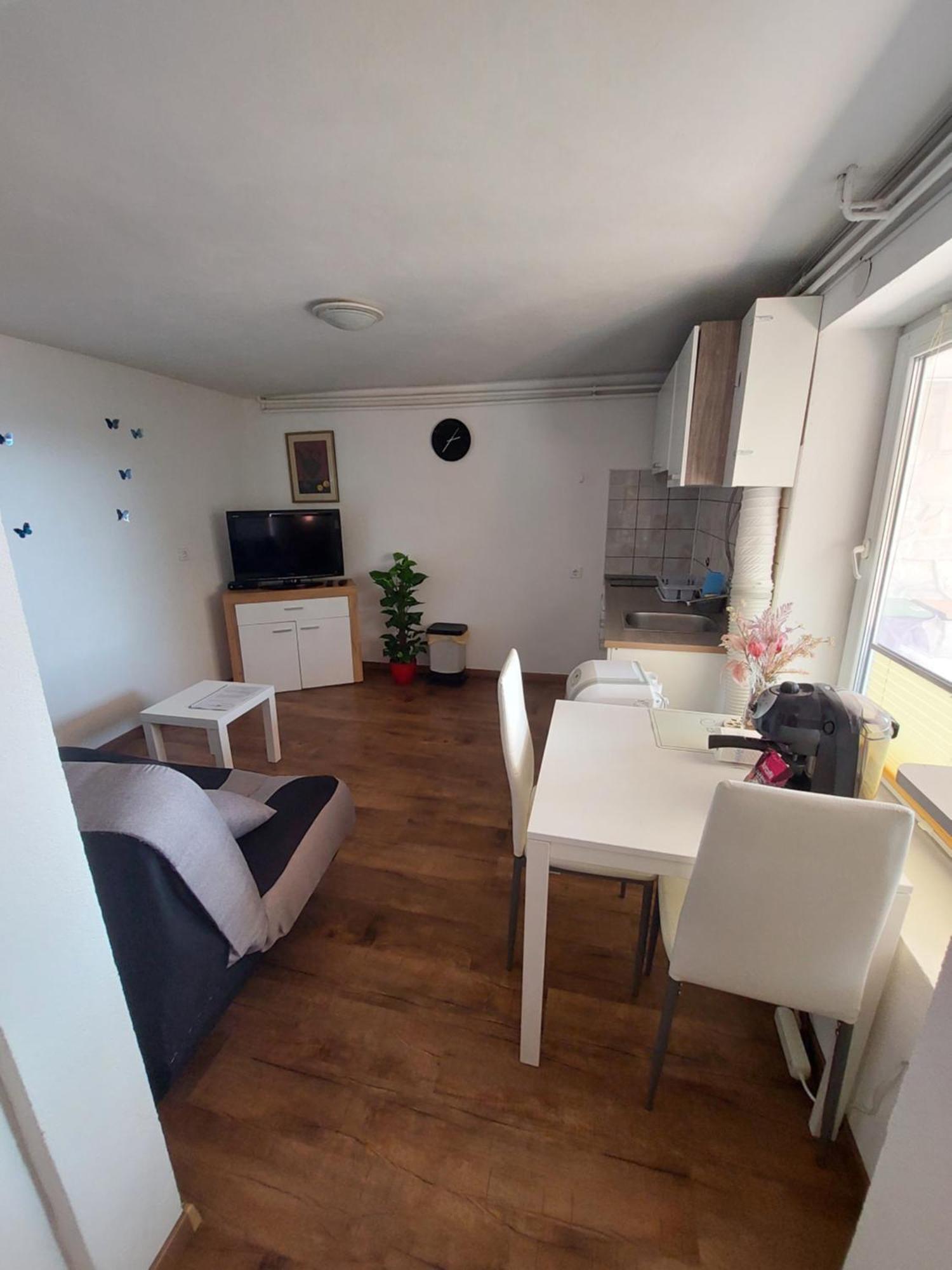 Apartma Ursa 포르토로즈 외부 사진